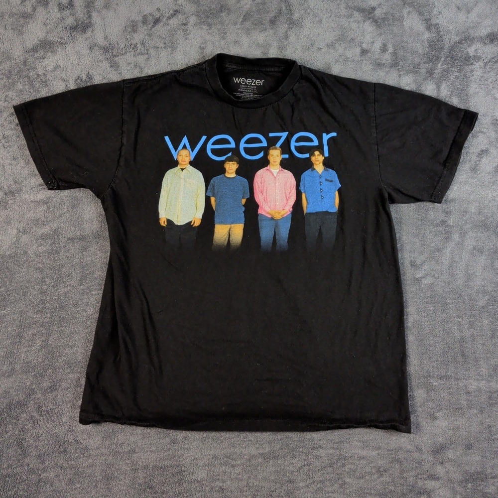 Y2K Weezer Black Graphic Tshirt Size Large